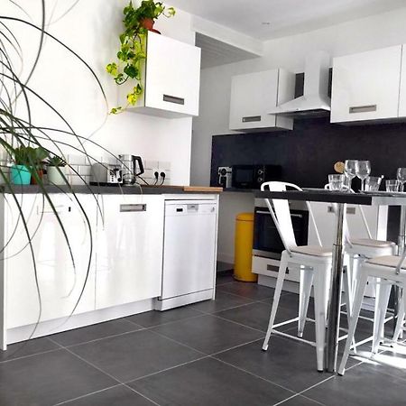Beautifully Bright Apartment In Old Town Saint-Tropez Eksteriør bilde